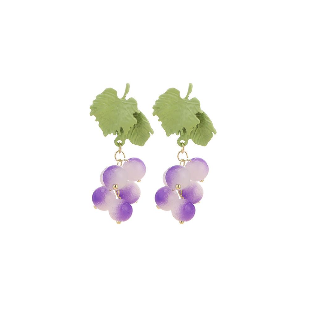 Retro French Mori Pastoral Stud Earrings Women'S Literary Purple Grape Earrings Light Luxury High-End Elegant Earrings