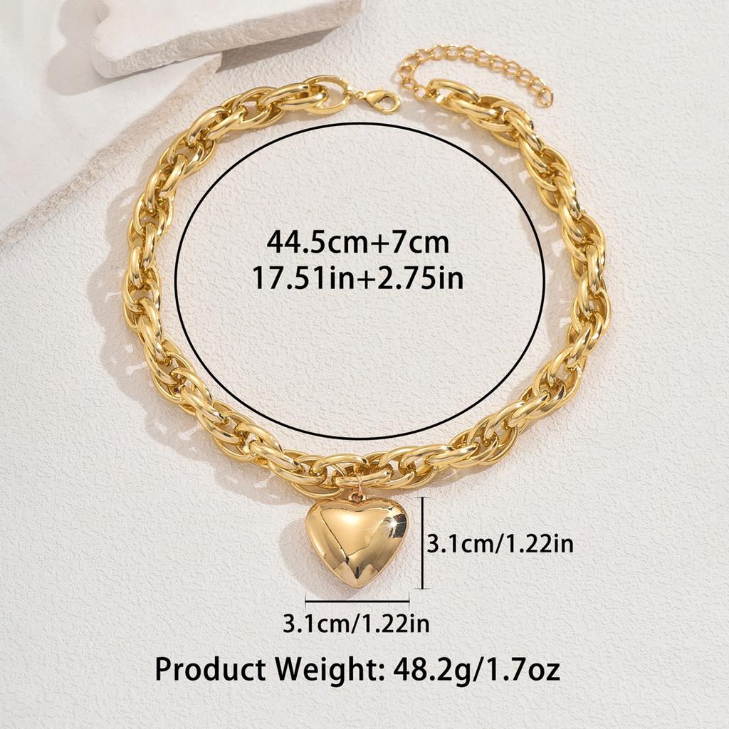2025 New Jewelry Geometric Love Heart Design Women's Necklace Versatile Premium Pendant Chain