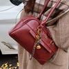 Large-capacity Underarm Bowling Bag, Fashionable Handbag, Stylish Commuting Single-shoulder Bag