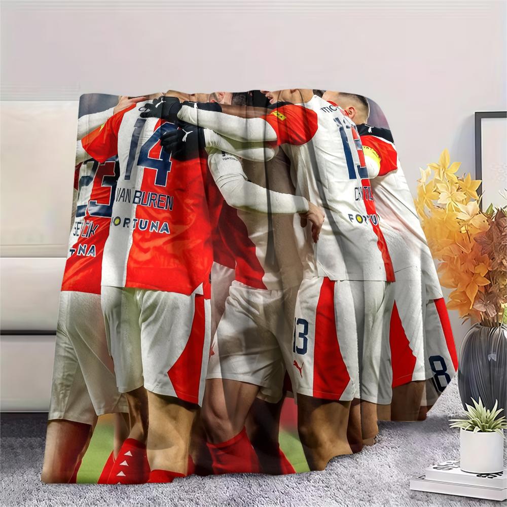 SK Slavia Praha, Coperta in Flanella con Fantasia, Alta Qualità, Confortevole per Tutte le Stagioni, Arredamento per la Casa, Calore e Comfort, Perfetta per Regali.