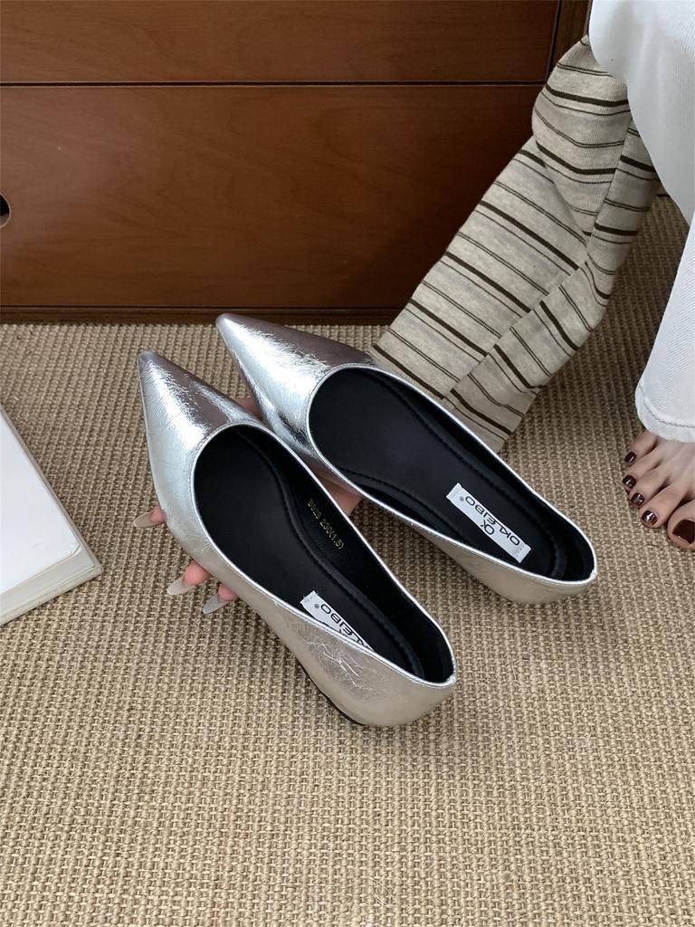 Shallow mouth height increase 3cm sexy pure desire single shoes slightly exposed toe seam pointed flat shoes versatile commuter women's single shoes