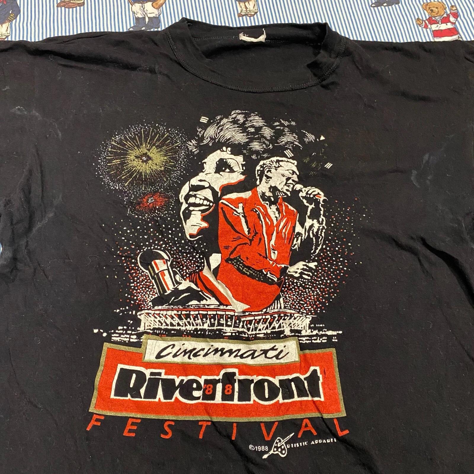 

Vintage 1988 Cincinnati Riverfront Festival Graphic T shirt Stevie Wonder L