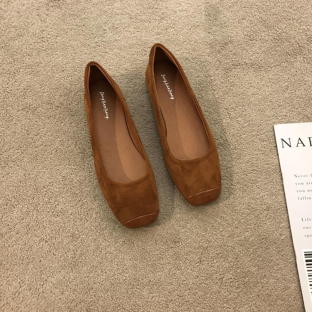 Retro square head simple shallow mouth single shoes women's grandma shoes 2025 spring and autumn new suede late evening wind flat bottom gentle shoes