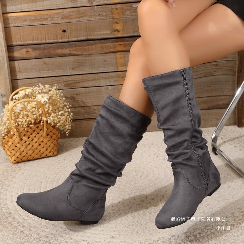 Plus-size Shoes, Flat Shoes, Height-increasing Mid-calf Boots, Women's Retro Round-toed Suede Fashion Boots