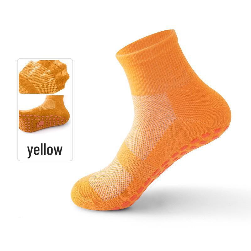 Four Seasons Universal Non-slip Trampoline and Yoga Socks for Kids and Adults