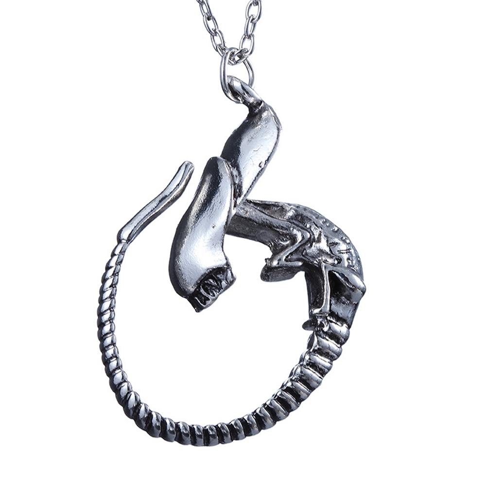 Vintage Spiel Aliens Predator Schlüsselanhänger Alien Königin Schlüsselanhänger Mode Metall Anhänger Halskette Film Schlüsselanhänger Für Fans Geschenke