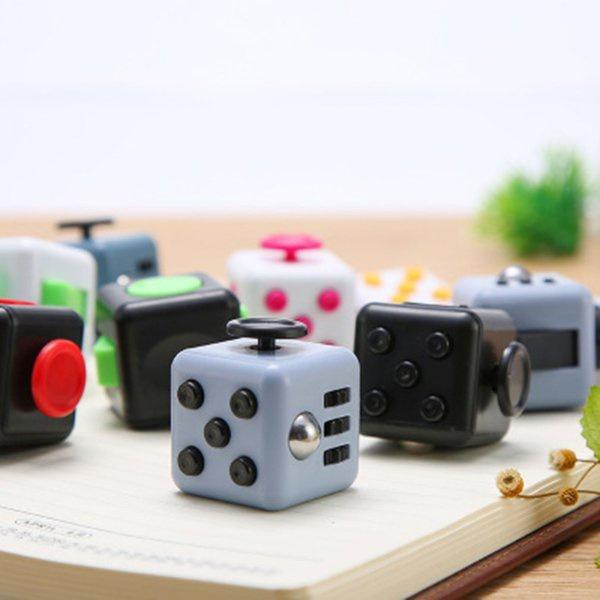 Anxiety Stress Relief Attention Decompression Plastic Focus Fidget Gaming Dice Toy for Children Adult Gift