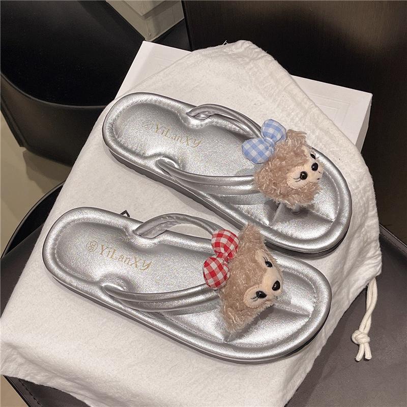 

Милые мультяшные шлепанцы женские летние 2025 новые клипсы нескользящие интернет-знаменитость пляжные крутые тапочки женские 40 серебряный