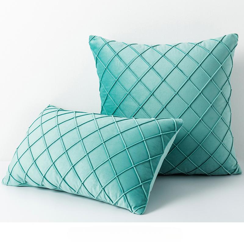 Pack of 2 Velvet Plaid Throw Pillows Sofa Decorative Pillow Covers Soft Solid Cushion Case for Bedroom Car Outdoors