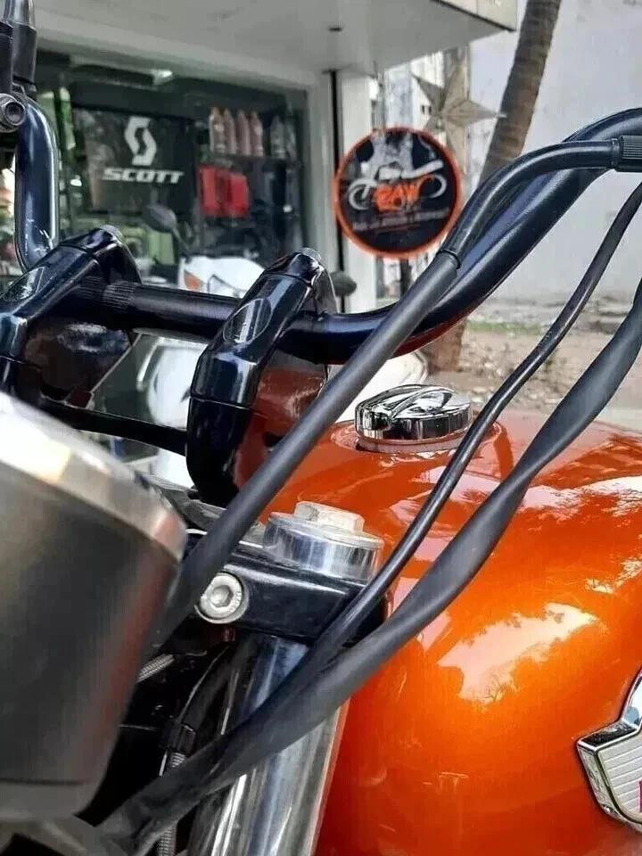 Handle Bar Riser Angled Mount Clamp Set For Royal Enfield Interceptor 650 @Vi