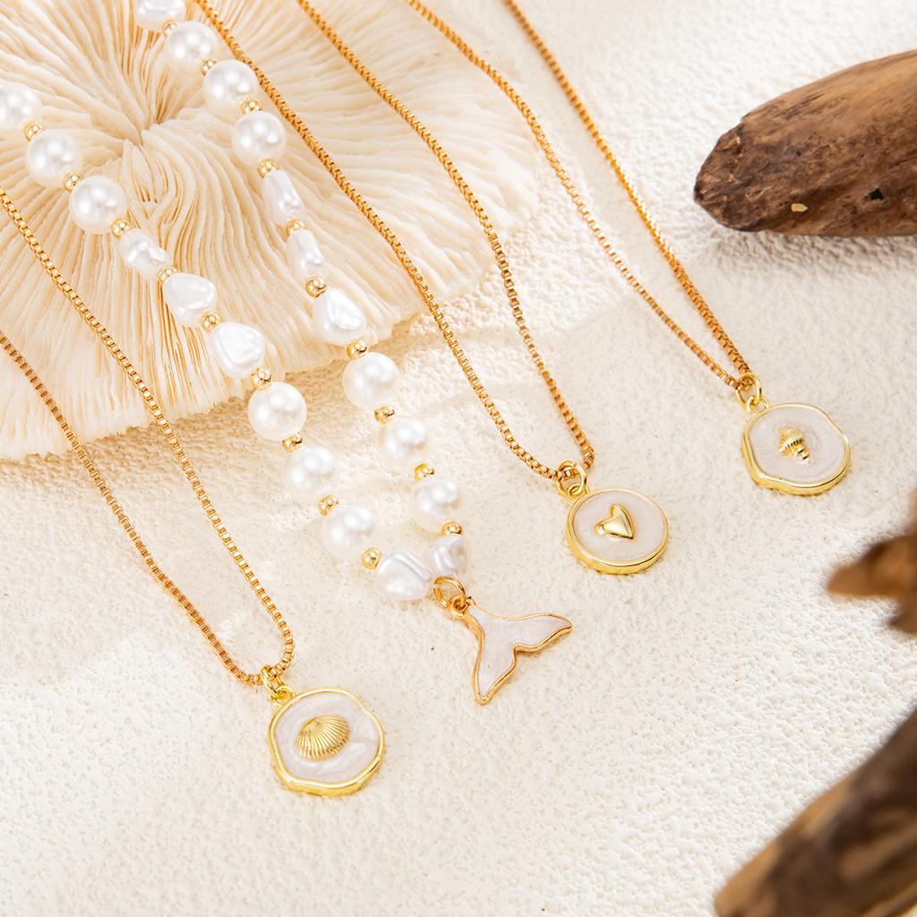 Ocean Wind Oil Drip Shell Fish Tail Pendant Necklace, Baroque Pearl Beaded Clavicle Necklace