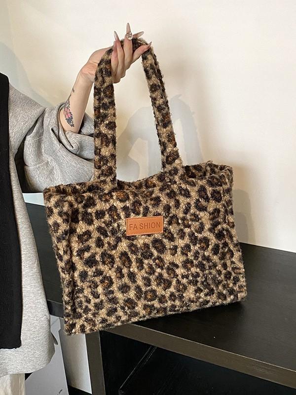 Leopard Print Tote Bag With Plush Material For Casual Streetwear Fashion