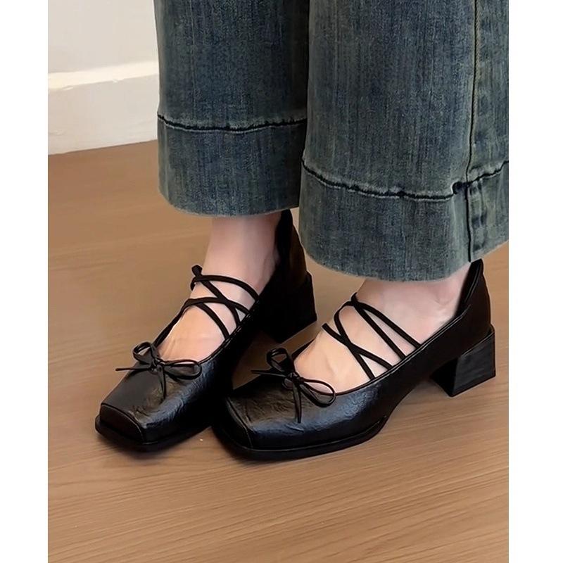 French retro cross-strap horse thick heel Lizhen shoes women's 2025 new square head light mouth bow small leather shoes