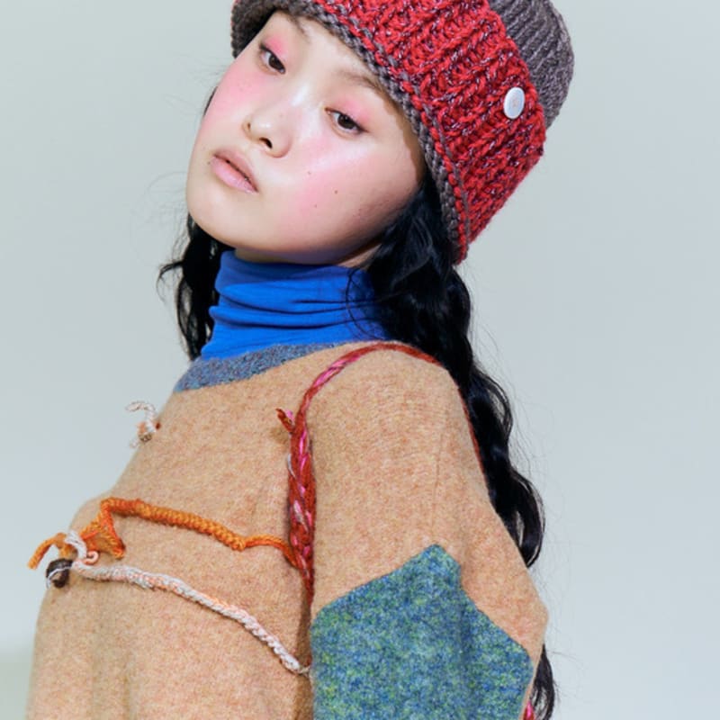 

BROTHER AND BABY GLADE HAT WOOD FREE