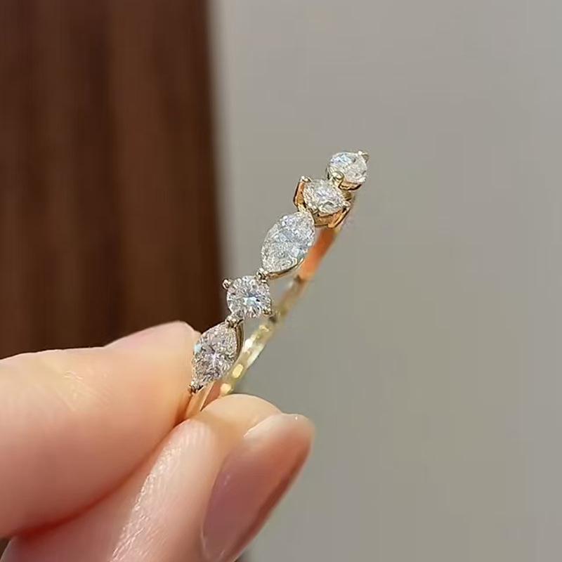 Zhuozhifan Jewelry 925 Silver 1.5 Carat Paraiba Pigeon Egg Ring - Luxury European & American Bestseller