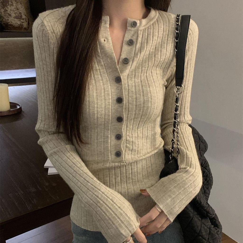 Women's Slim Fit Long Sleeve Knit Top with Half-Open Collar - 2025 Autumn/Winter Trend