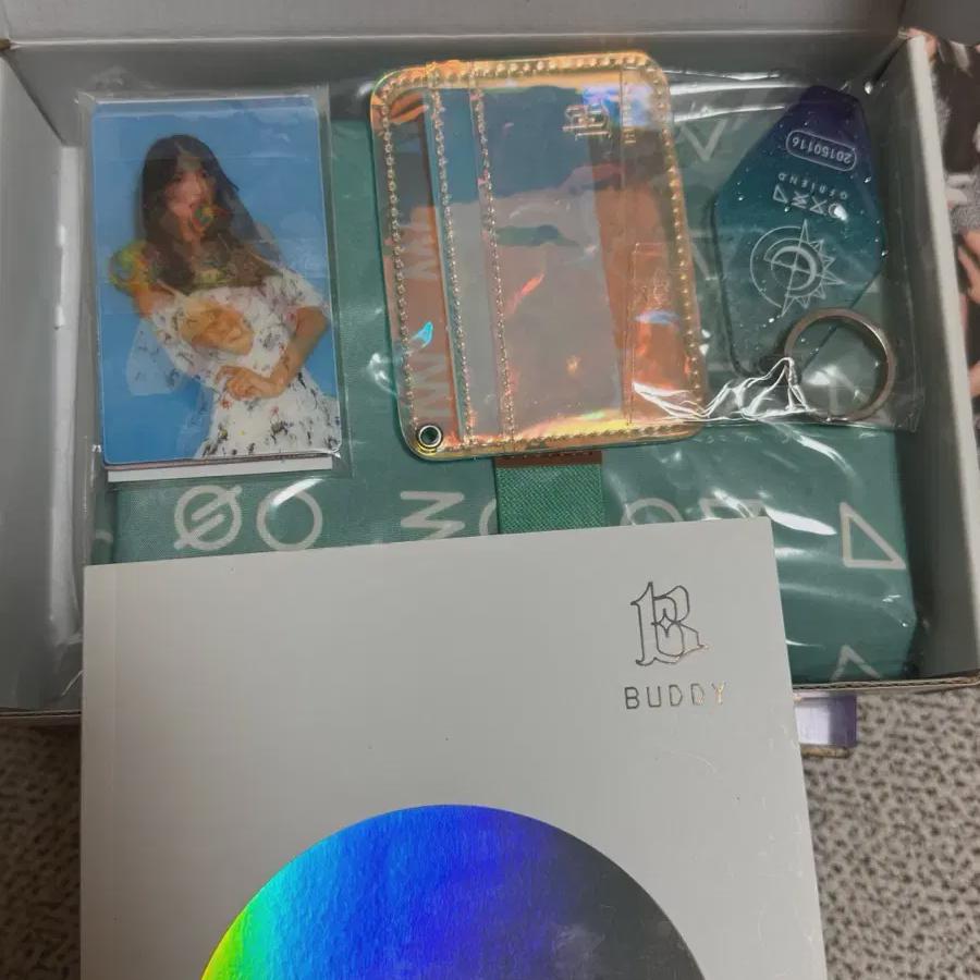 

Gfriend Buddy 2nd Season Kit