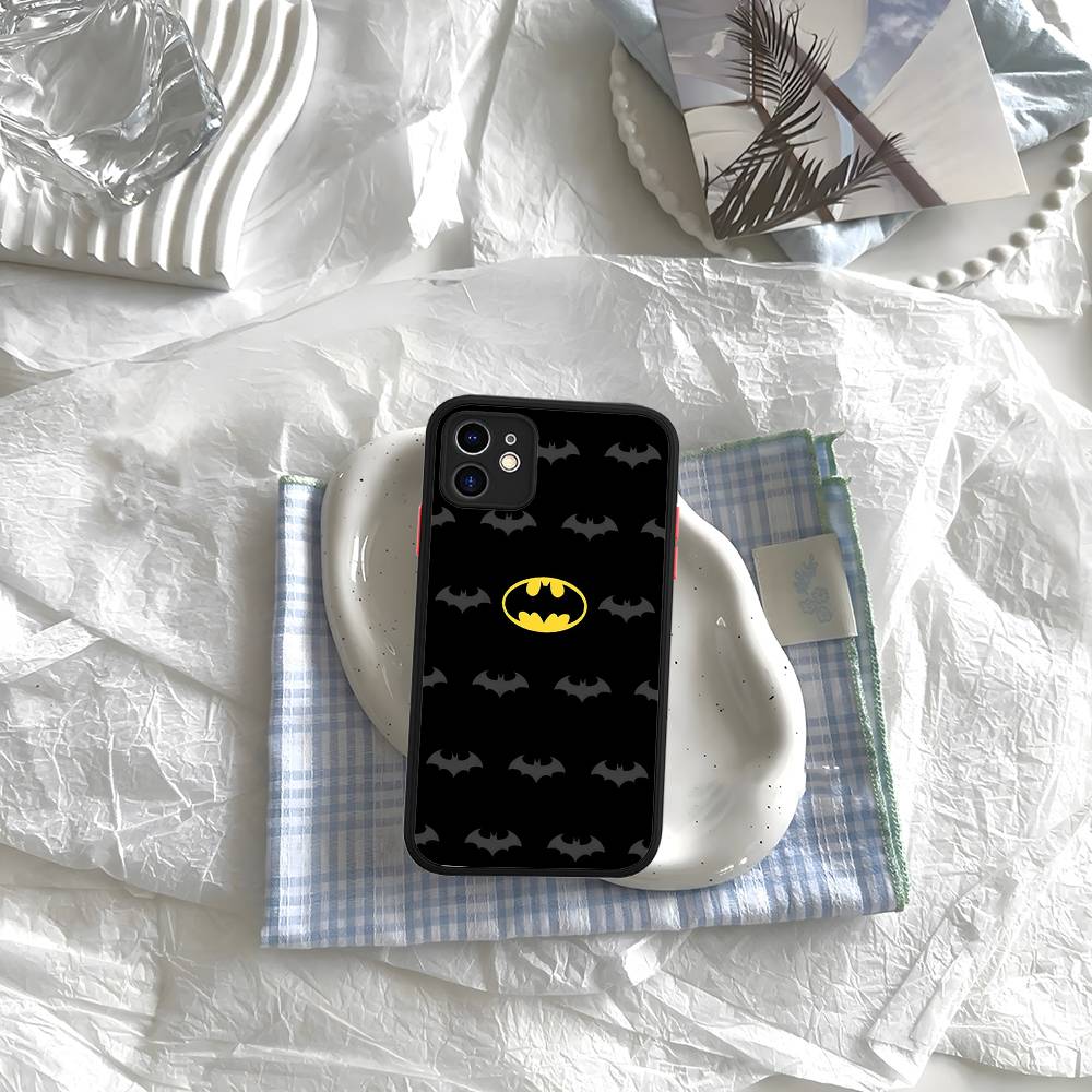 Cool B-Batmans Logo Phone Case For iPhone 16 15 14 11 12 13 Pro Max Plus 12 XS Max Back Cover Matte Case