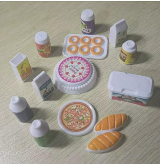 Miniature Playhouse Display Cabinet Toy - Perfect Gift & Video Prop for Girls