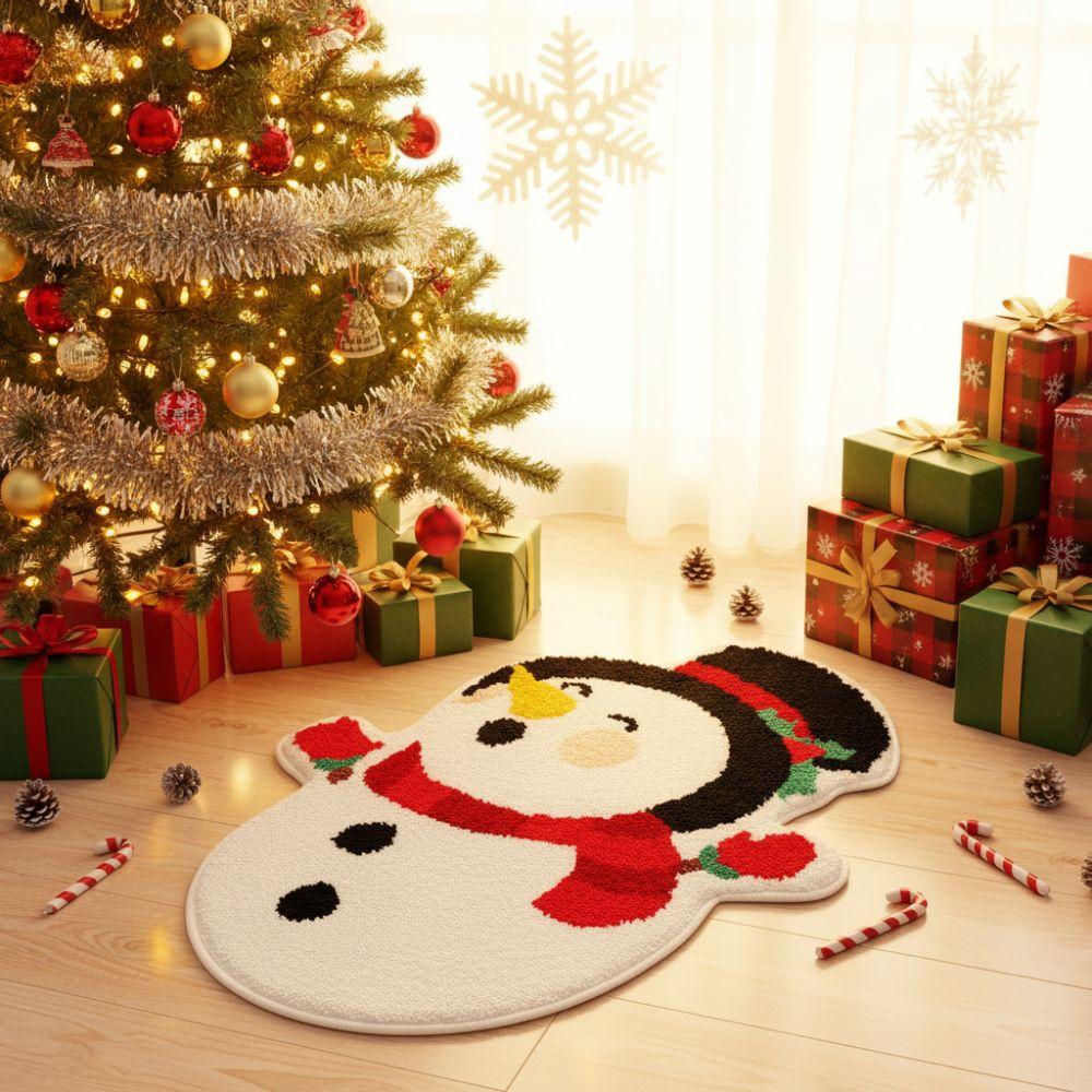 Cartoon Christmas Carpet Xmas Tree Shape Non-Slip Backing Bedroom Rug Soft Imitation Cashmere Bed Side Carpets Household Use