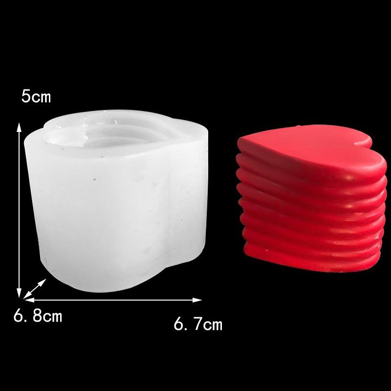 Rotating Stacking Love Silicone Mold Handmade Wax Candle Gypsum Decoration Mold Soap Molds Kitchen Baking Cake Chocolate Mould