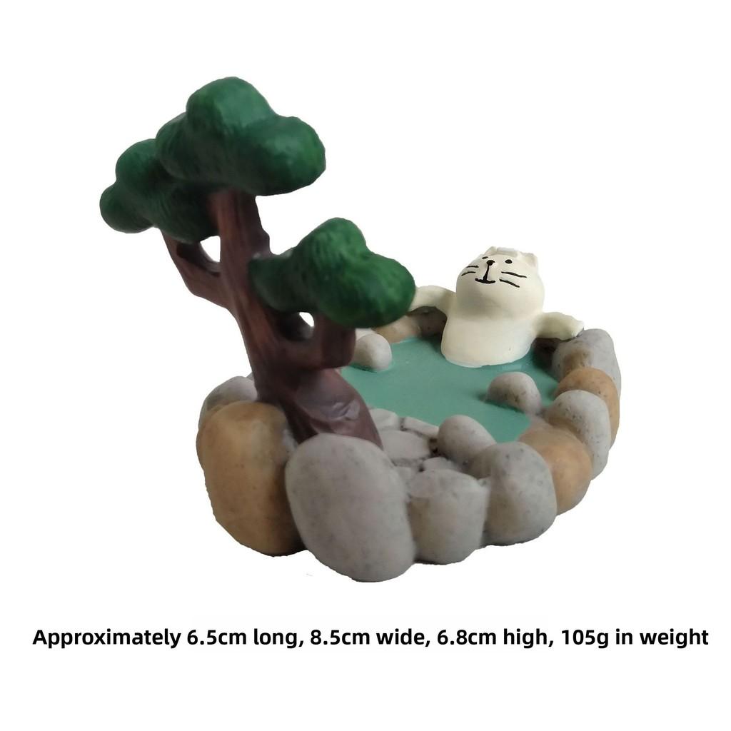 

Tamamitsu Cat Resin Phone Stand With Artistic Design For Gift And Decor White Cat