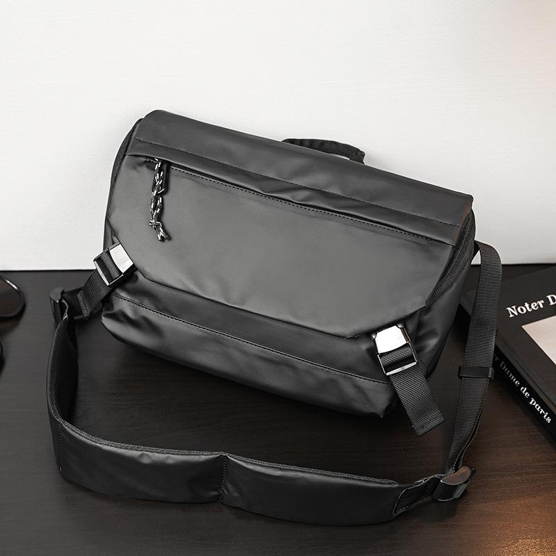 Trendy Man'S Casual Shoulder Bag, Oxford Cloth Messenger Bag, Messenger Bag, Versatile Light Locomotive Bag, Tide Bag.