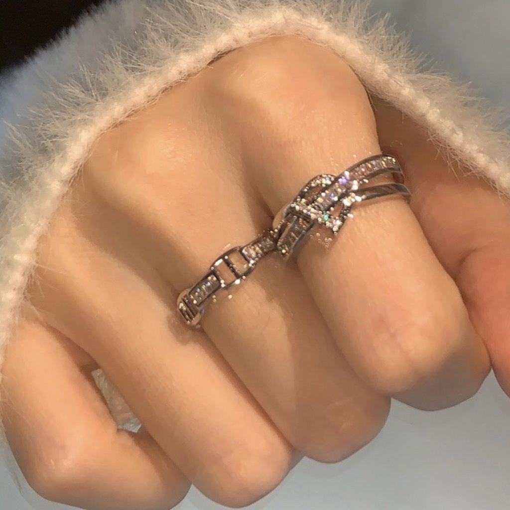 Japan And South Korea Light Luxury Diamond-Encrusted Letter Ring Women'S Niche High-End Design Versatile Fashion Cold Wind Open Ring