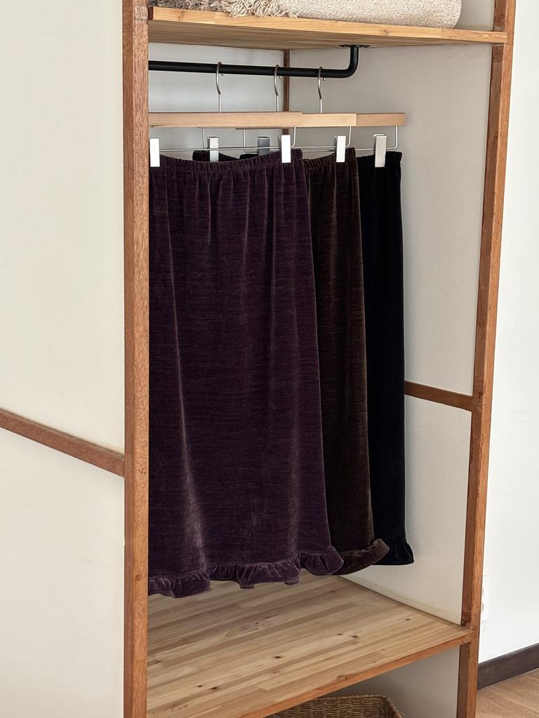 Umbrella On The Go Women'S Signature Frill Velvet Skirt