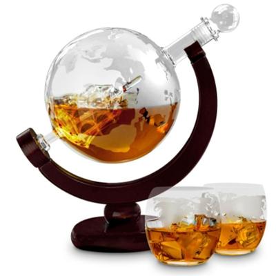 Konfigurowalna karafka do whisky w kształcie kuli ziemskiej