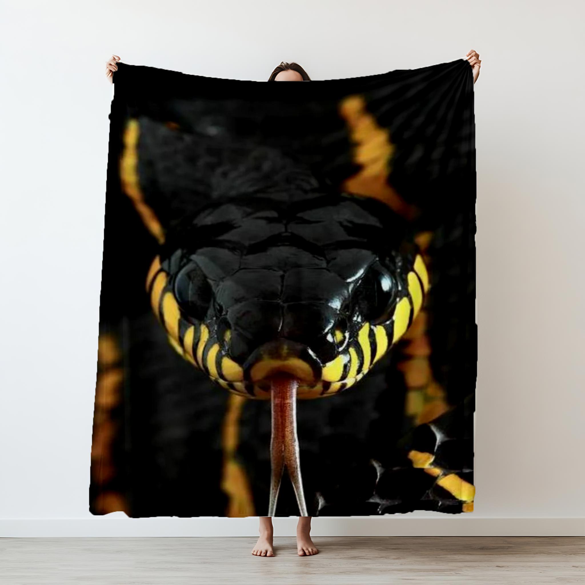 

130×150cm Serpentine snake Printed Thin blanket Camping Throw Bed Sofa Office Air Conditioning Soft Leisure Blankets 75x90cm