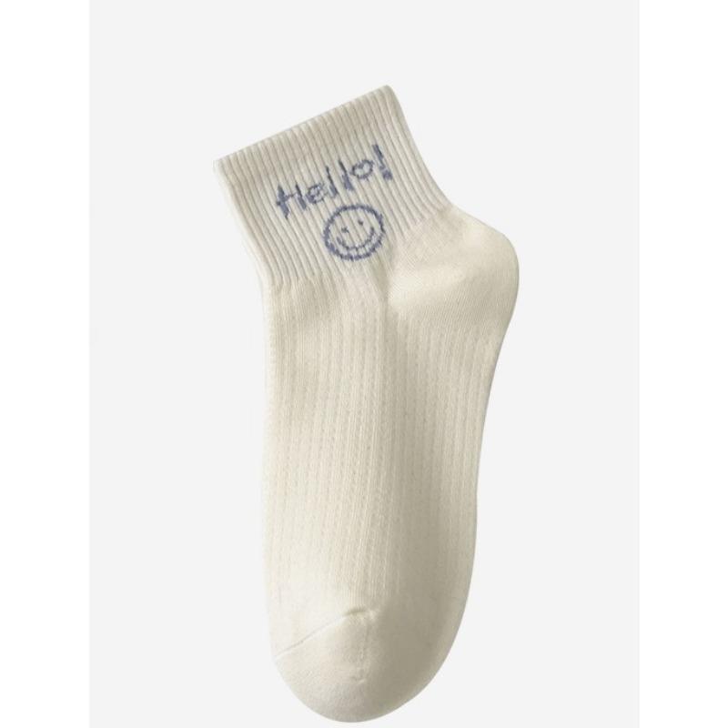 Women's Spring and Summer Mid-calf Socks: Simple and Versatile, Anti-pilling Socks, Smiling Cotton Socks, Short Socks