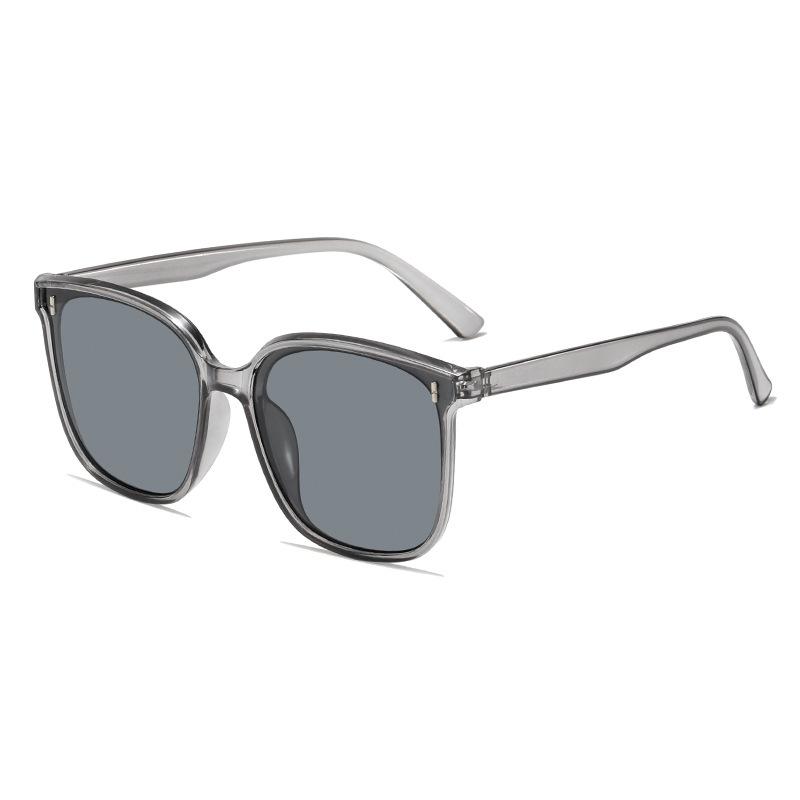 Metal Hinge Polarized Sunglasses for Women with Round Faces, High-End New Style Large Frame UV Protection Driving Sunglasses for Men