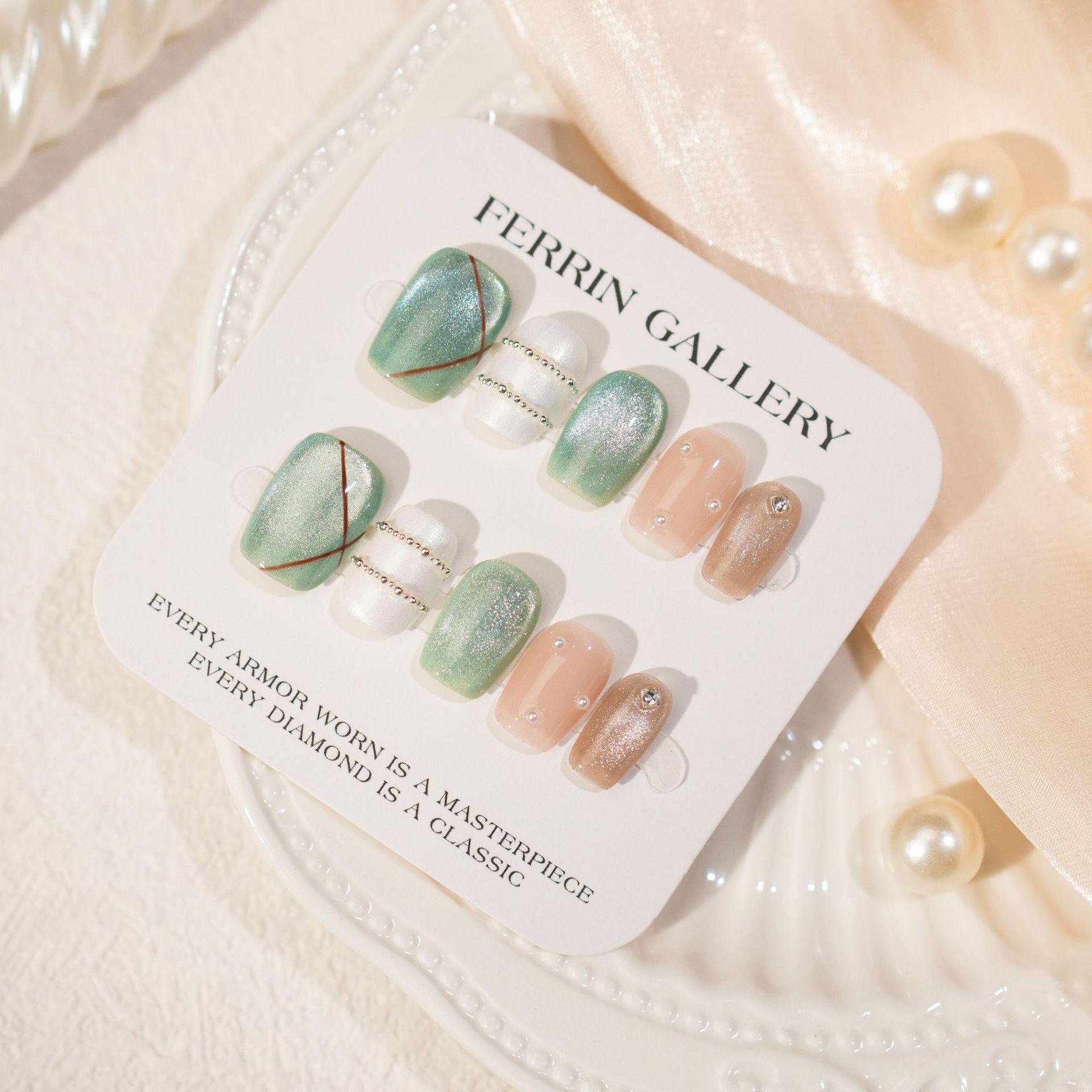 Short Cat Eye Press-On Nails: Color Block Light Luxury Handcrafted Nail Art Stickers