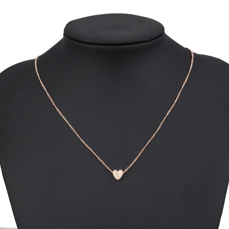 Accessories Alloy Peach Heart Simple Collarbone Necklace Simple and Exquisite Versatile Necklace золотой