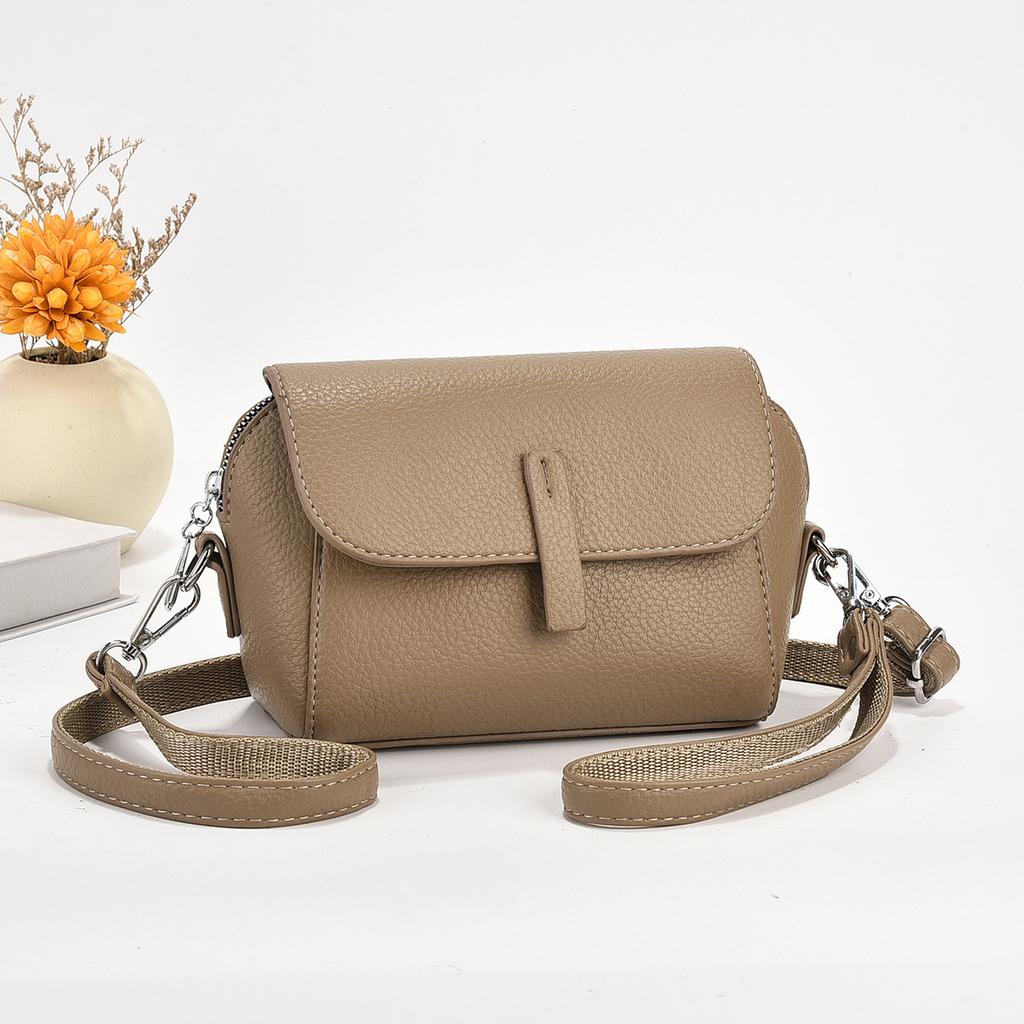 Shoulder Bag Lightweight and Simple Messenger Bag Women's Bag Small Bag Solid Color Versatile Travel