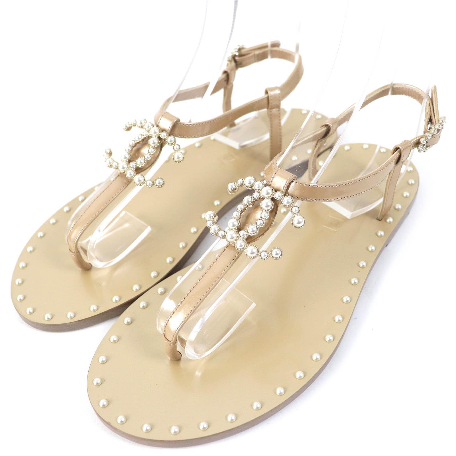 

Pristine CHANEL Sandals Faux Pearl COCO Mark beige Calf leather Women 35 17P G32551 Used