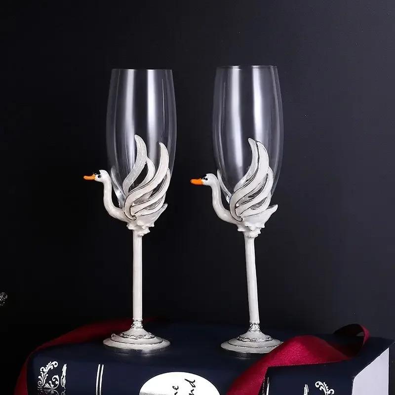 Kreativer Champagnerbecher aus Kristallglas, Schwanen-Emaille-Rotweinbecher, Luxus-Glasbecher, originelles Cocktailgläser-Set, Gläser für Getränke