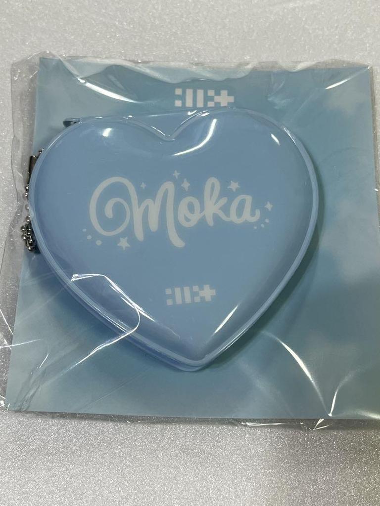 [USED] ILLIT Seoul Concert Mocha ID Card Set with Mini Photo Holder Merchandise