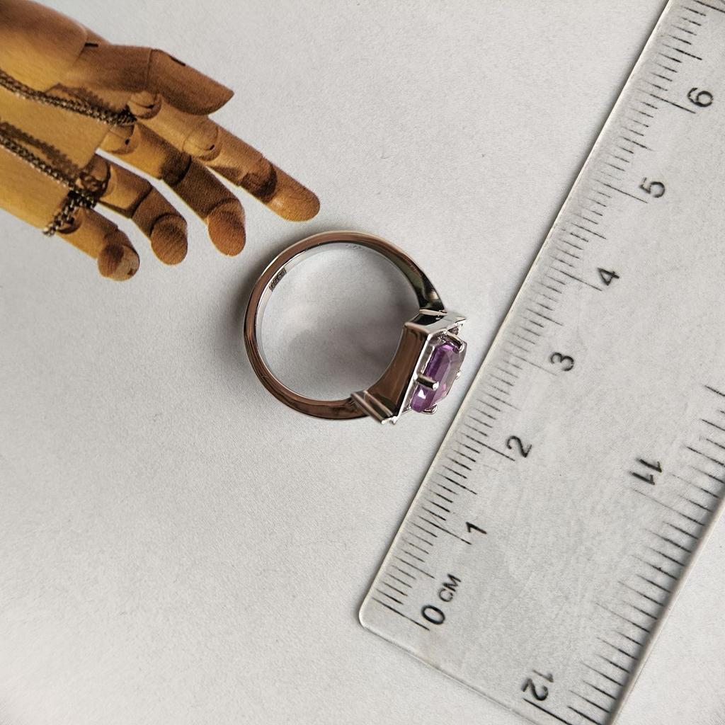 Silver Ring with Alexandrite 2.25ct, Item Weight 3.38 Gr (2187554)