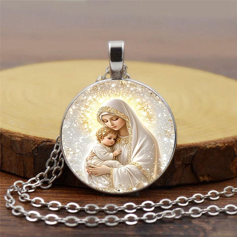 

Exquisite Patterned Glass Pendant Necklace, Versatile Necklace One Size срібний