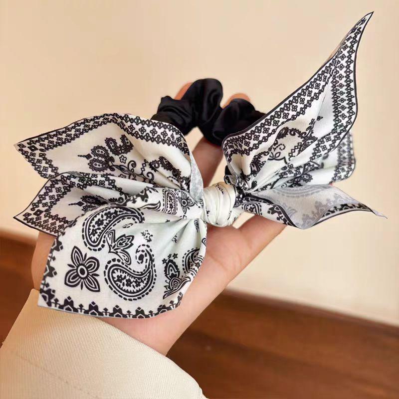Women's French Heart Print Cashew Flower Bow Hair Clip - Retro Fashion Style