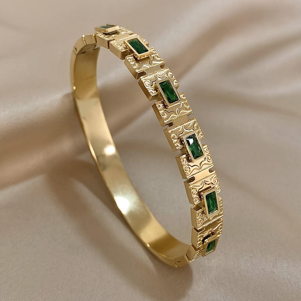 European and American Green Square Glass Titanium Steel Bracelet Buckle Design Titanium Steel Bracelet Bracelet One Size(18CM~21CM)
