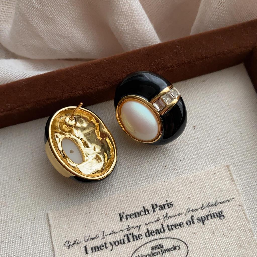 Retro Oval Oil Drop Earrings Earrings Geometric Pearl Versatile Exquisite Small Fragrance High-End Temperament Earrings Women