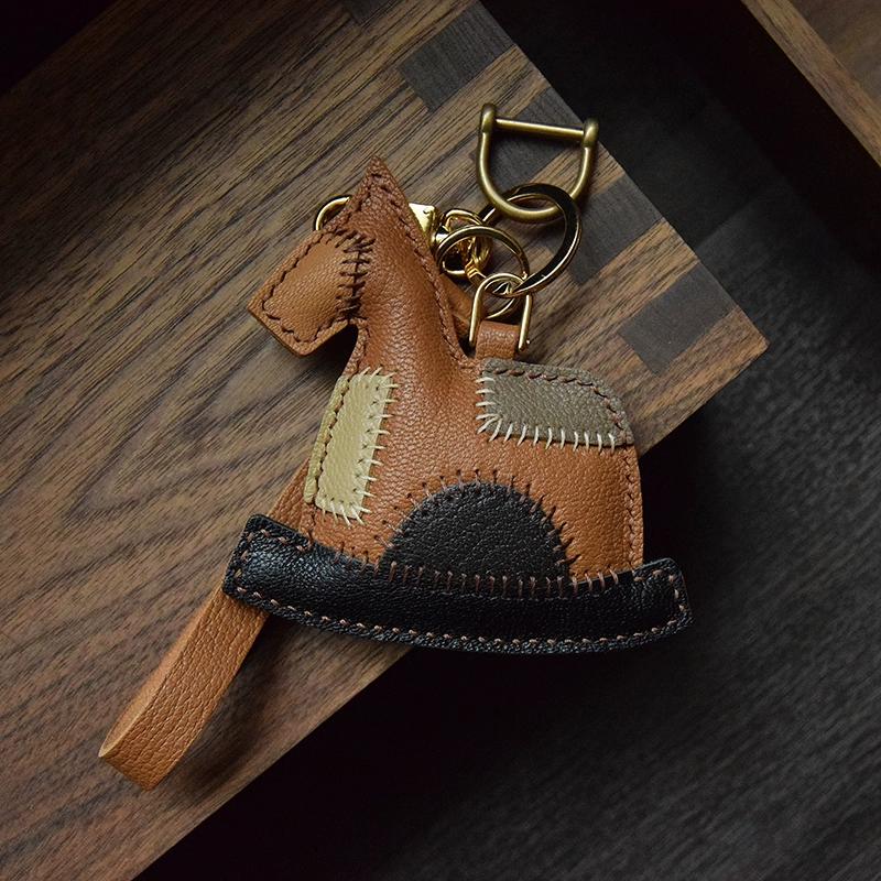 

Wabi Sand Ragged Trojan Horse Дизайнерская серия кожаная сумка для ключей от автомобиля подвеска персонализированный нишевый национальный стиль брелок
