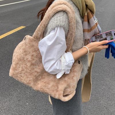 Korean-Style Plush Large Tote Bag - Autumn/Winter Women's Casual Shoulder Bag