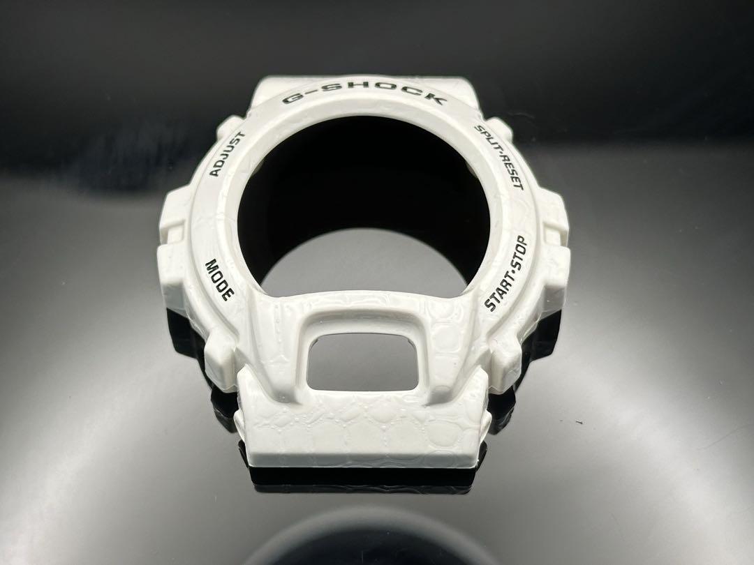

[Б/У] Белый крокодиловый безель для CASIO G-SHOCK DW-6900