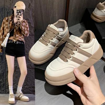 Modne buty damskie Gruba podeszwa Casual Board Shoes Wersja koreańska Moda Zwiększ Sport Studenckie Buty Platformowe Chleb