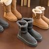 In Winter, the Northeast Thickened and Velvet Large Size Two Wear Snow Boots, Women's Thick Soles Look Thin, But the Knee Boots Are Non-slip and Forei