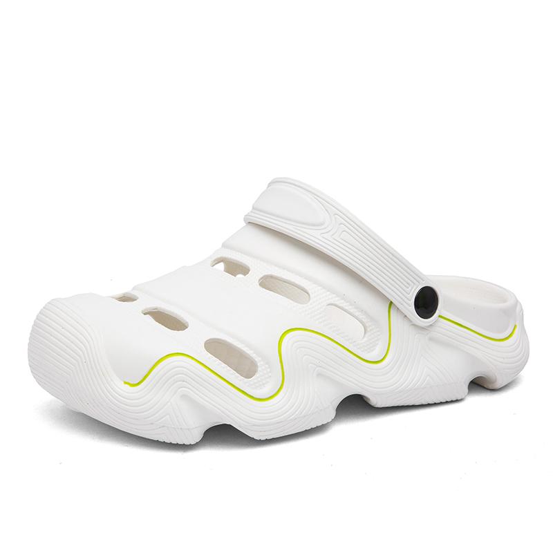 Fashion 2025 Fashion Men Slippers New Summer Slippers Outdoor Beach Slipper Classic Soft Men Garden Slippers Home Women Clogs Slipper